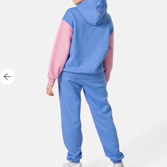 Kari Traa Blue and Pink Sweat Set - Picture 2 of 8